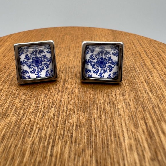 Stylish Classic Blue Stud Earring Set - Timeless Trendy Stud Earrings - Picture 11 of 11